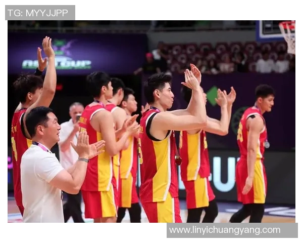 2012年美国男篮与中国队激战回顾:篮球盛宴中的荣耀与挑战 2012年美国男篮与中国队激战回顾:篮球盛宴中的荣耀与挑战