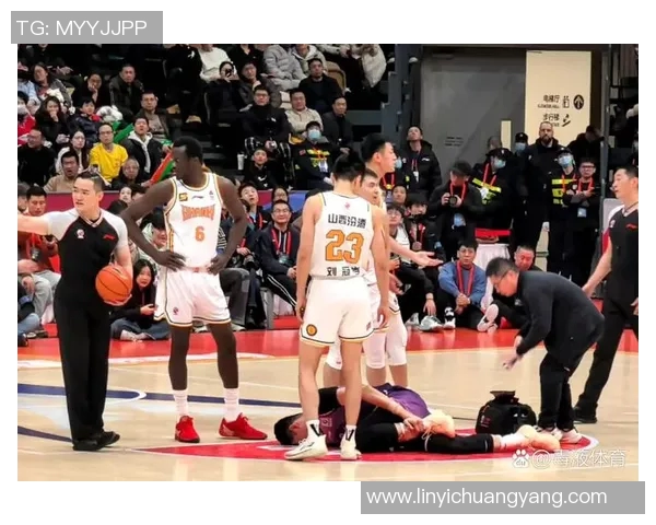 2011年CBA山西队与新疆队激战回顾及精彩瞬间分析