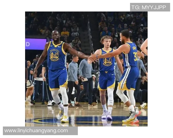 NBA雷霆与勇士精彩对决全场录像回顾及精彩瞬间分析