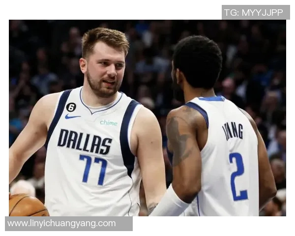 小牛大胜马刺，东契奇状态依旧火爆：新赛季风暴再起