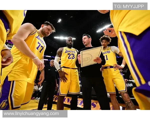 灰熊与湖人精彩对决CCTV全程直播带你感受篮球魅力与激情碰撞