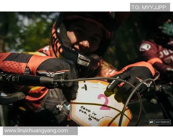 罗马与帕尔马争夺冠军荣耀的激烈对决与历史回顾